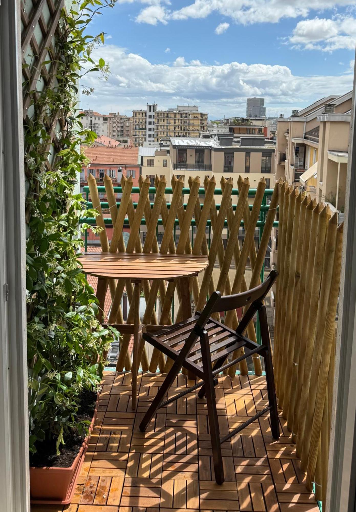 Bollicina Milano - Free Parking, Ac & Balcony * Milaan